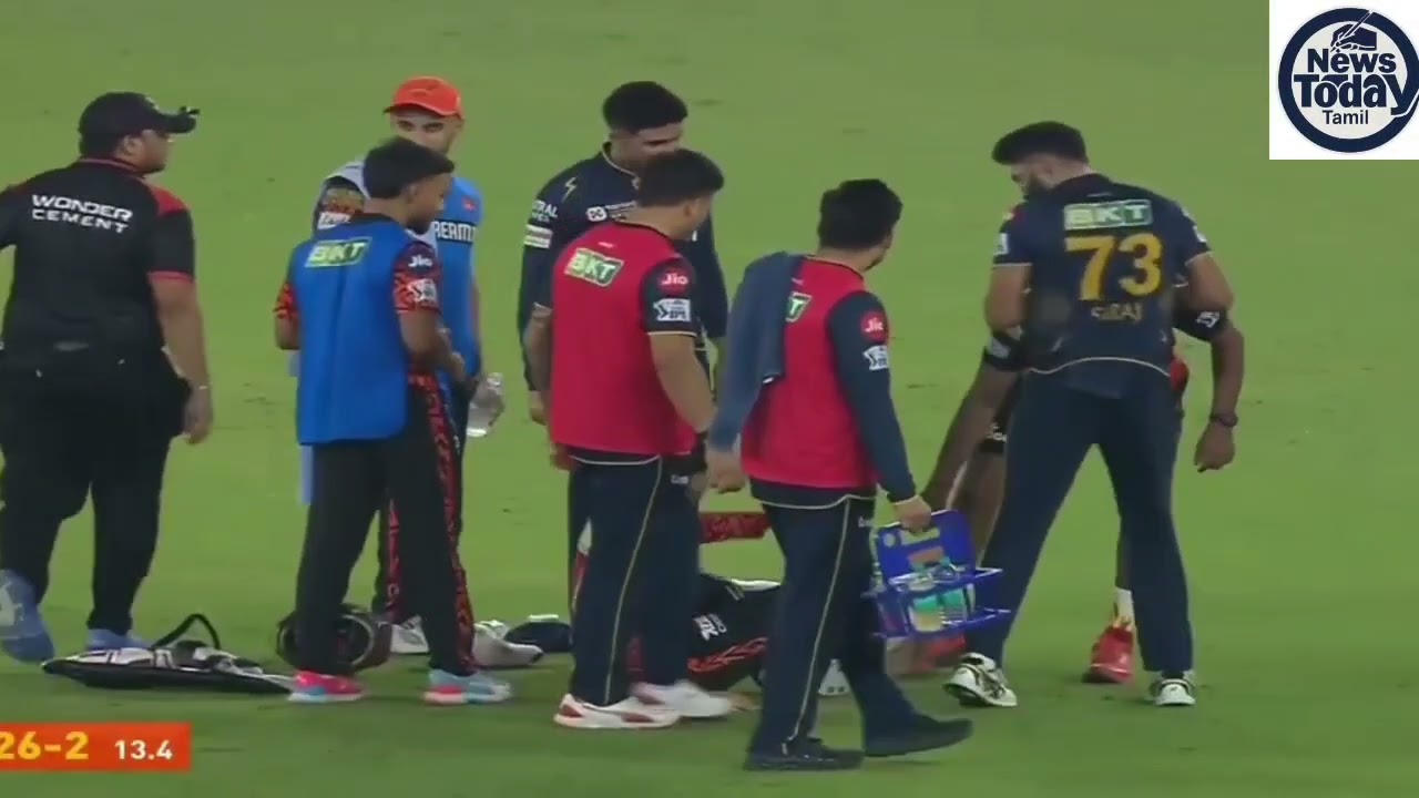 அபிஷேக்கை விளையாட்டு மைதானத்தில் காலால் விளையாட்டாக எட்டி உதைத்த சுமன் கில்.! நெட்டிஷன்கள் கடுப்பில்.!