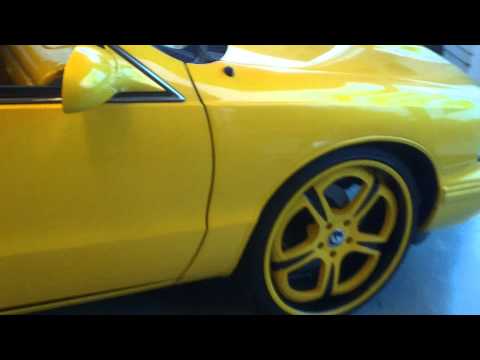 download lagu mp3 mp4 Candy Yellow Paint, download lagu Candy Yellow Paint gratis, unduh video klip Candy Yellow Paint