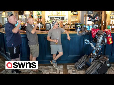 Dad builds own £20k Short Circuit robot Johnny 5 - and even takes him to the pub | SWNS