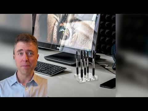 9 Slot Premium Clear Acrylic Pen Holder