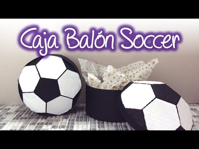 Vídeo relacionado con Made in Gift Bolsa para Deportivas Zapatillas Personalizada con Diseño Balón de Fútbol 34,5 x 16 x 14 Centímetros como Regalo Original para Deportistas y Niños