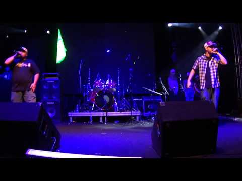 Da Nossa Cara do Nosso Jeito , Big Size em São Caetano ( Primeiro Ato )