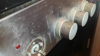 How to take off bosch stove knobs