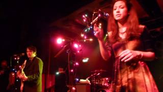Emmy The Great + Tim Wheeler - Don't Call Me Mrs Christmas (HD) - Scala - 21.12.12