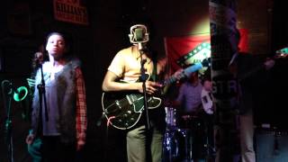 Leon Bridges   Coming Home Live at the White Water Tavern Little Rock Arkansas 11 10 14