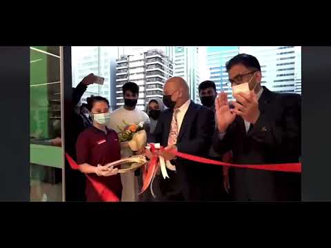 Comércio de quilômetros na rua Abudhabi Salam