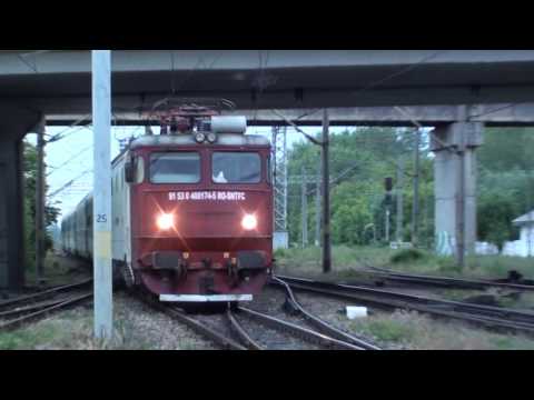 Tren IR1651 Bucuresti Nord - Suceava Nord cu 40-0174-9 a depoului Suceava Nord - 20.05.2016