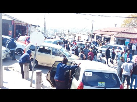 Anarchy in Alexandra, as shooting sparks SHUTDOWN | NEWS IN A MINUTE
