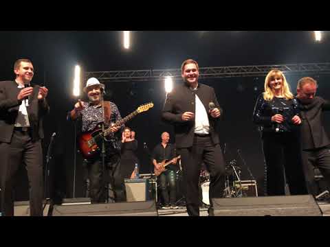 PADEL MARIBOR - Novi Fosili, Klapa Skala, Darja Gajšek