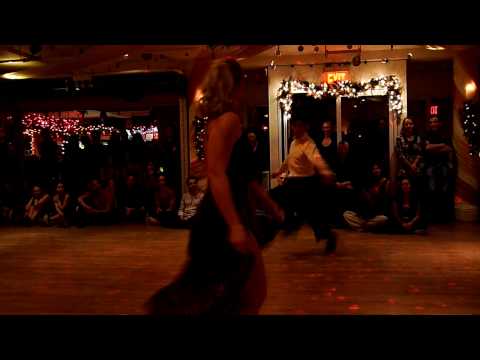 Ivan y Sara Perform at New York Tango Lounge Friday Night. 3/3 HD!