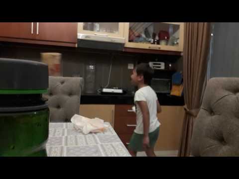 Di rumah main kejaran tipe tipe anak banyak