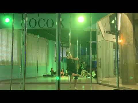 Roman Masalov guest performance at COCO K pole camp 2019 shanghai China