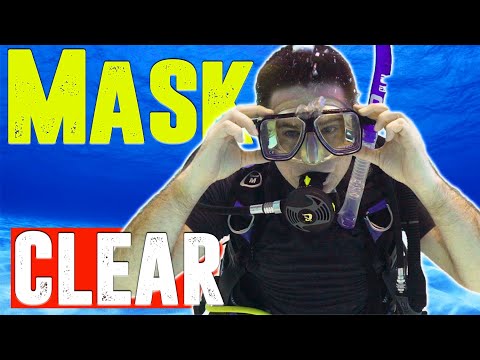 How to Clear a Dive Mask Under Water