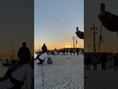 Pleasant evening at the beach, Lisbon