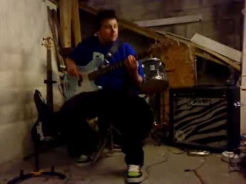 5 Colours In Her Hair Bass video