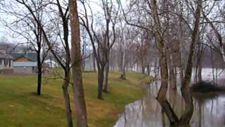 preview picture of video 'Yough River Connellsville Pa. 15425 March 14 2010 Flooding'