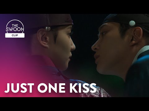Rowoon works up the liquid courage to give Park Eun-bin a kiss | The King’s Affection Ep 8 [ENG SUB]