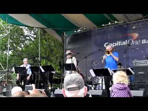 Bob Havens at the 2015 French Quarter Festival