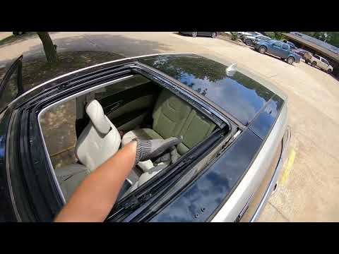 2017 Ford Edge - Sunroof Glass Replacement (Laminated Glass)