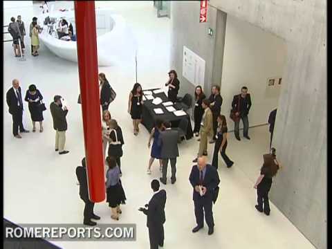 Premian en Roma a Marguerita Barankitse, la mujer que ha enseñado a perdonar en Burundi