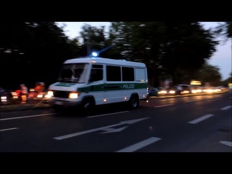 GruKW Bereitschaftspolizei NRW über die Gegenfahrbahn