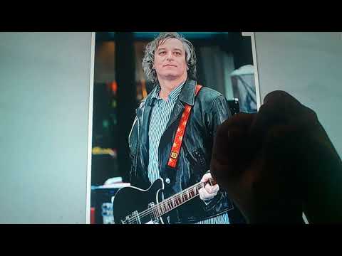 Horacio the handsnake - Peter Buck