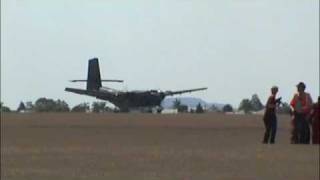 preview picture of video 'Caribou Landing at Toowoomba'