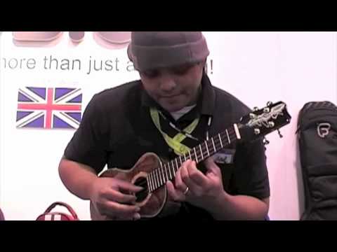 Hawaiian ukulele virtuoso Derick Sebastian at NAMM 2010 with Fusion gig bag