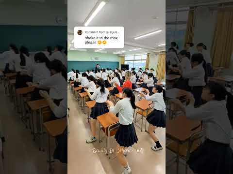 SHAKE IT TO THE MAX FLY REMIX #shortsfeed #moliy #silentaddy #shakeittothemax #tiktokviral #shorts