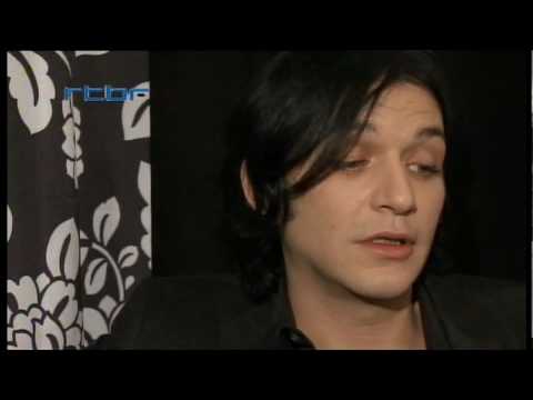 Placebo Brian Molko french interview with TRANSLATION ! 2009