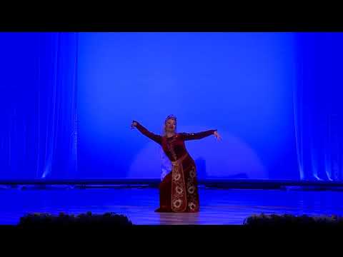 ARARAT DANCE STUDIO - Los Angeles, Artistic director and choreograph Armine- Zaruhi Khachatryan,