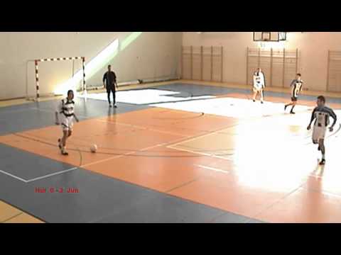 Mistrzostwa Powiatu Kłobuckiego 2012  eliminacje - gr."A" Huragan Jezioro - Junior Szarlejka