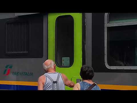 In stazione a PIETRA LIGURE (SV)