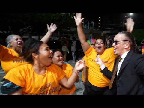 With all my belongings, at the pre-Carnival festivities in João Pessoa.