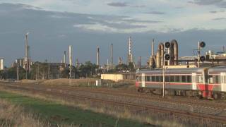 preview picture of video 'Trains in Australia ; V/Line Sprinter DMU's'