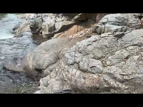 🇷🇴Spectaculos🤩 locația este În Com:Pietroasa Jud:Bihor