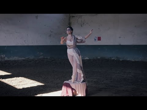 "SHATTER ME" Fashion Film