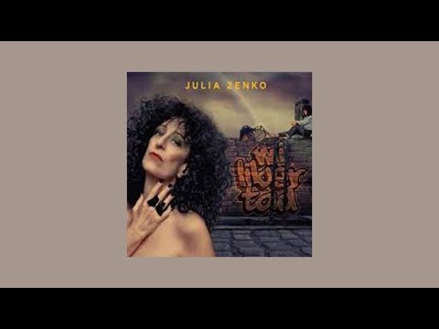 Julia Zenko │ Canto Versos