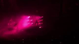 Bring Me The Horizon - i apologise if you feel something / MANTRA (Inglewood, CA)