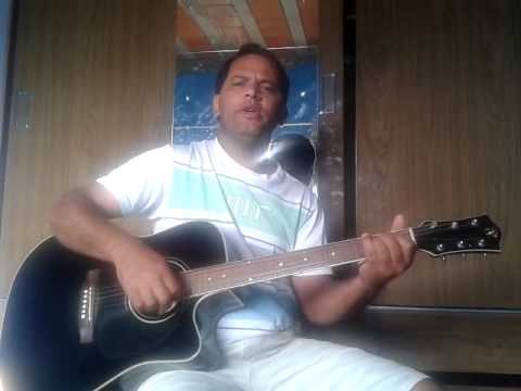 Elias hindomavel soltando a voz