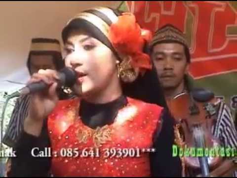 EL IZZAH DEMAK WAJAH AYU IMA