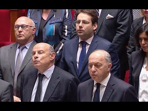 French Parliament sings La Marseillaise in tribute to Paris victims