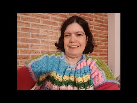 Noutati crosetate de Puiulete, vesta de dama crosetata, model de inspiratie vesta lucrata la masina