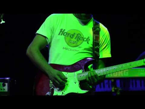 KARMA APPARENTE - lasciati andare nel vento