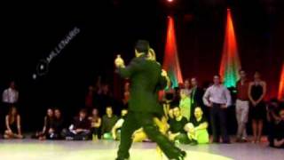 Sebastian Arce and Mariana Montes - Danubiando 2010, Budapest, Milonga Millenaris - 5
