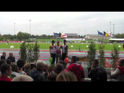 110903 04 BK cad schol en estaf juniors Moeskroen