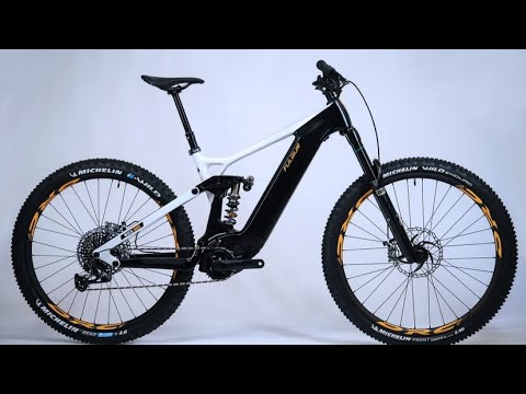 Discover the Fulgur Mula 880