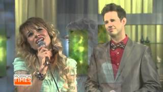 David & Valerie Osmond sing "Alleluia"