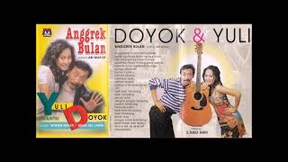 Download lagu ANGGREK BULAN by Yuli Sumiati feat Doyok. Full Single Album Dangdut Original. mp3
