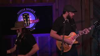 Adam Wakefield "It's A Man's World" on Muscle Shoals to Music Row LIVE